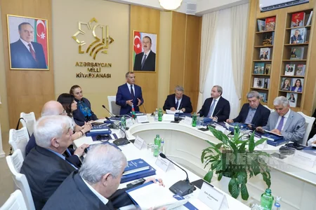 Birinci Türkoloji Qurultayın 100 illiyinə həsr olunmuş nəşrlərin təqdimatı olub