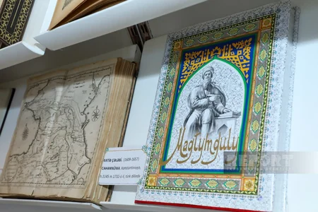 Birinci Türkoloji Qurultayın 100 illiyinə həsr olunmuş nəşrlərin təqdimatı olub