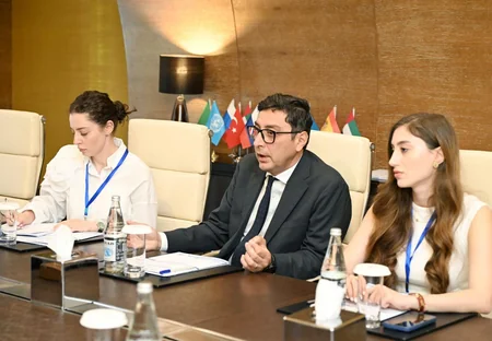 Fərid Qayıbov UNESCO-nun dopinqə qarşı konfransı çərçivəsində əməkdaşlıq məsələlərini müzakirə edib