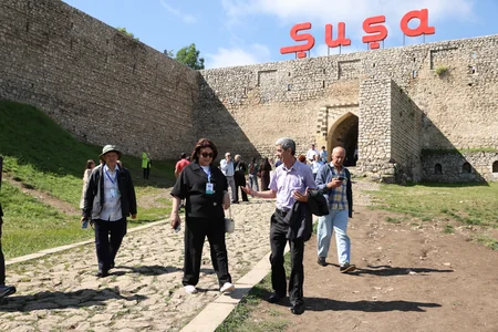 Türk Dünyası Həftəsinin iştirakçıları Şuşanın tarixi-mədəni irsi ilə tanış olublar