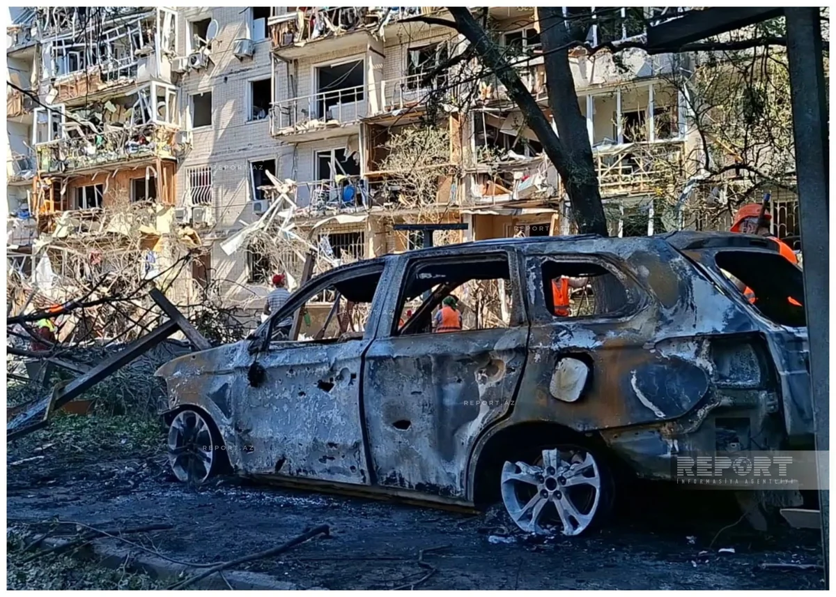 Russian airstrikes on Kyiv kill 17 - PHOTOS