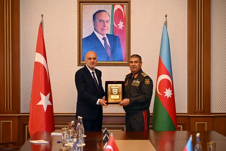 Azərbaycan-Türkiyə hərbi əməkdaşlıq məsələləri müzakirə edilib