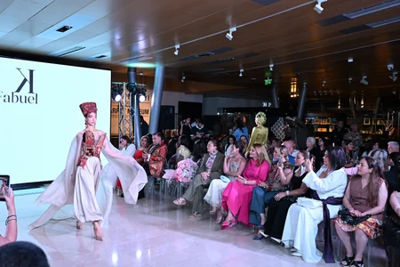 Azərbaycan Milli Xalça Muzeyində Zamanın naxışları moda nümayişi təşkil olunub