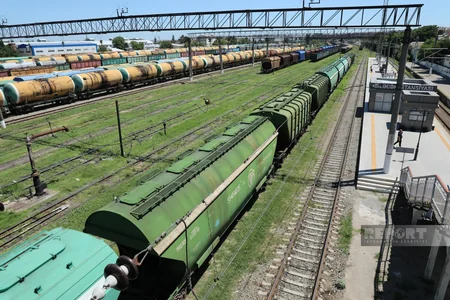 Nearly 980 tons of wheat sent to Armenia via Azerbaijan