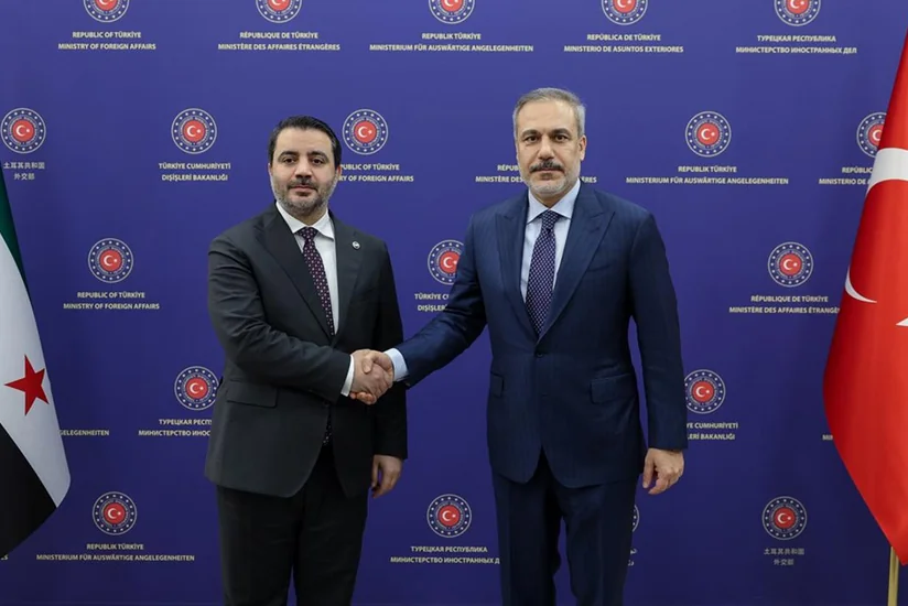 Hakan Fidan suriyalı həmkarı ilə regional məsələləri müzakirə edib