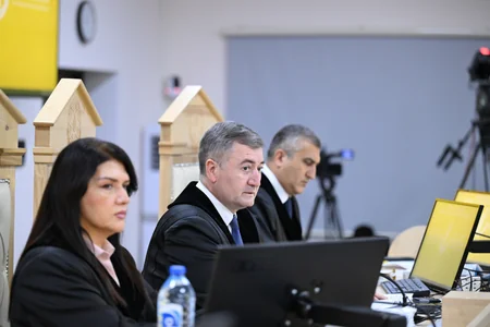 Ermənistan vətəndaşlarının şikayətləri üzrə apellyasiya məhkəməsində təqsirləndirilən şəxslərin vəsatətlərinə baxılıb