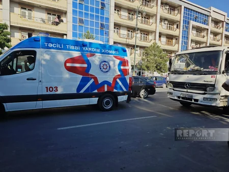 Naxçıvanda yük avtomobili iki piyadanı vurub
