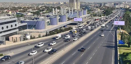 Bakının bəzi yollarında nəqliyyatın sıxlığı yaranıb