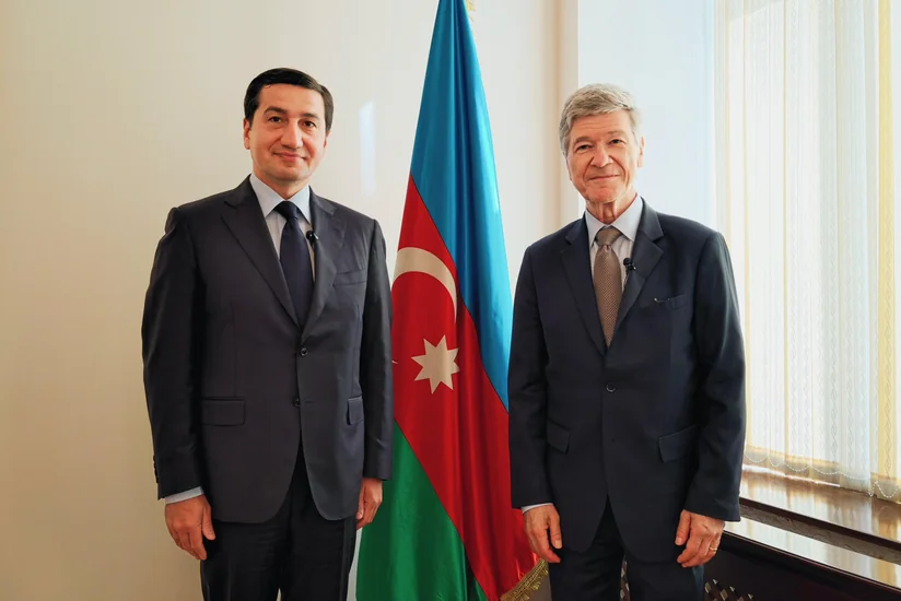 Hikmat Hajiyev meets world‑renowned economist Professor Jeffrey Sachs
