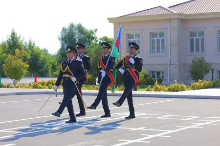 Naxçıvanda Orta İxtisas Polis Məktəbində Polis Günü və buraxılış mərasimi keçirilib