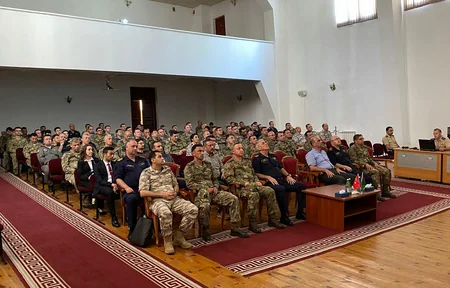 Azerbaijan and Türkiye discuss cooperation in military education