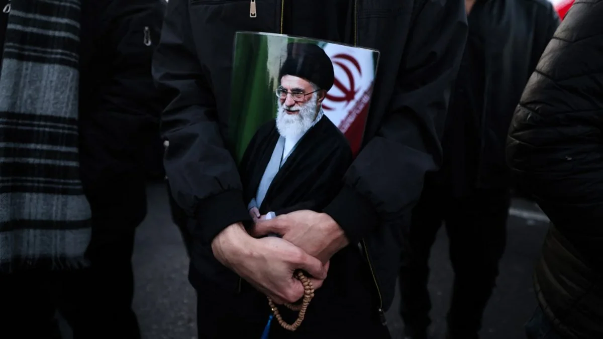 Tehran airspace to be fully closed during Khamenei's funeral