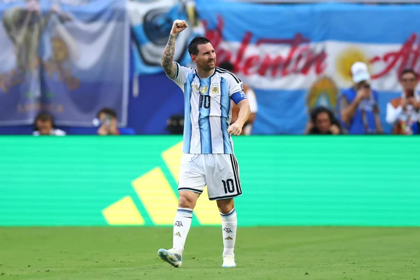 Messi dünya çempionatlarında üç tarixi rekorda imza atıb