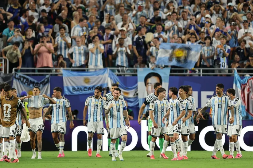 DÇ-2026: Argentina Kabo Verdeni çətinliklə məğlub edərək 1/8 finala yüksəlib - YENİLƏNİB-10