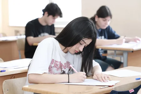 II və III ixtisas qrupları üzrə qəbul imtahanı keçirilib, 11 nəfərdə telefon aşkarlanıb - YENİLƏNİB