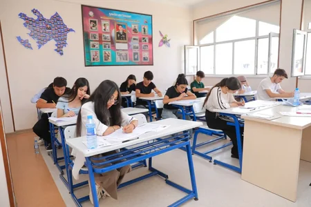 II və III ixtisas qrupları üzrə qəbul imtahanı keçirilib, 11 nəfərdə telefon aşkarlanıb - YENİLƏNİB