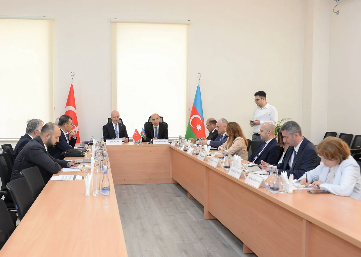 Türkiye-Azerbaijan University board reviews annual report, future plans