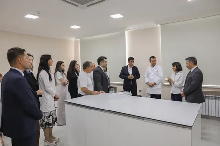 Azərbaycanda ilk dəfə qəhvəyi mərmər bağacığına qarşı bioloji mübarizəyə başlanılıb