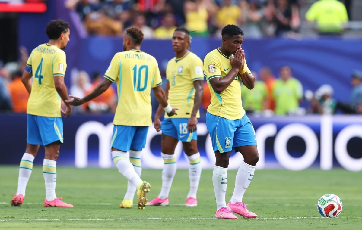 Braziliya 36 ildən sonra ilk dəfə dünya çempionatında  1/4 finala vəsiqə qazana bilməyib