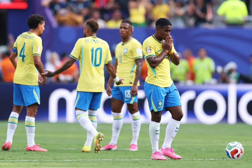 Braziliya 36 ildən sonra ilk dəfə dünya çempionatında  1/4 finala vəsiqə qazana bilməyib