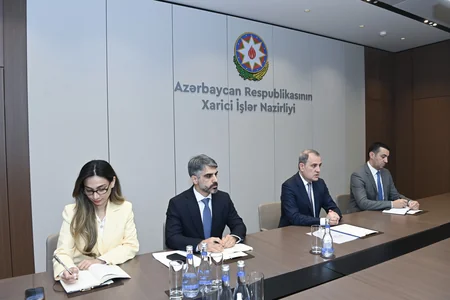 Jeyhun Bayramov mulls regional security issues with new UN resident coordinator