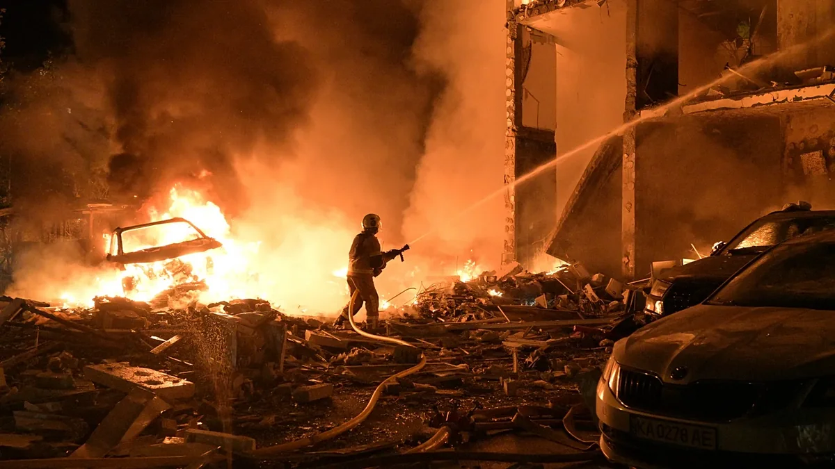 Russia launches massive attack on Kyiv