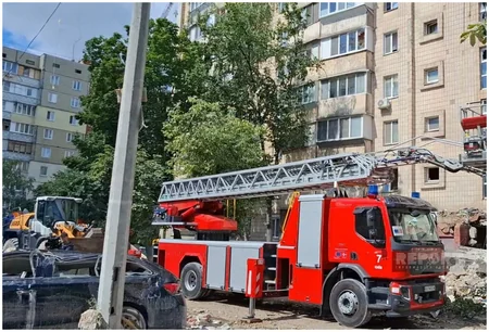 Kyiv after Russia's latest missile strike – PHOTO REPORT