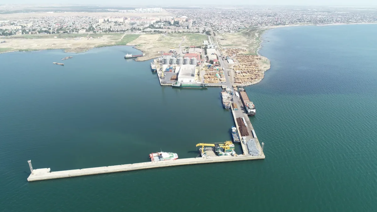 Bakı Hövsan Beynəlxalq Dəniz Limanının səhmdarlarının sayı azalıb