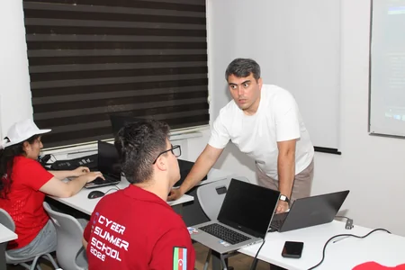 Cyber Summer School 2026nın təlim proqramına start verilib