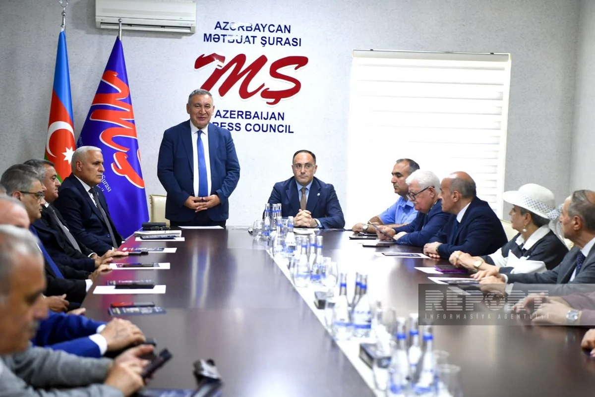 Mətbuat Şurasında Mirzə Əsgərovun 70 illik yubileyinə həsr olunmuş dəyirmi masa keçirilib