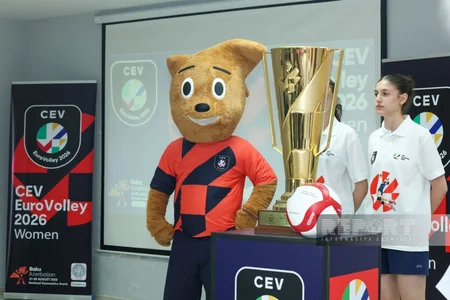 Avropa çempionatının kubokunun Bakıda təqdimat mərasimi keçirilib