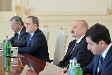 President Ilham Aliyev receives Member of US Senate Committee on Foreign Relations