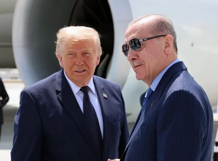 Президент Дональд Трамп прибыл в Анкару