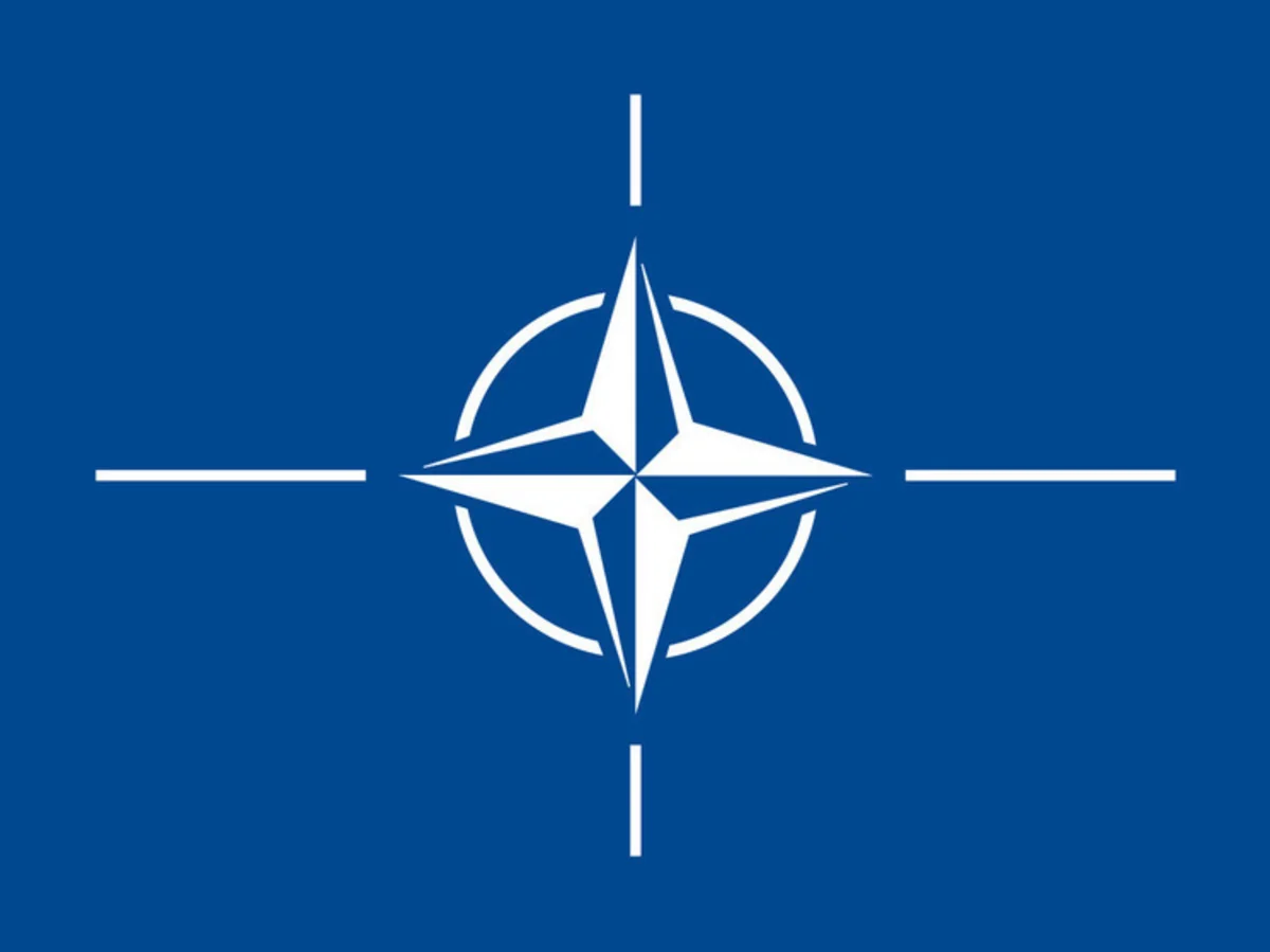 NZZ: NATO müharibənin yeni reallığına gec uyğunlaşa bilər