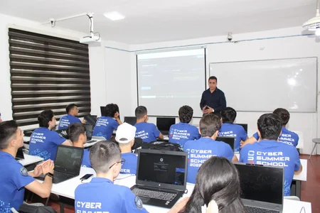 Cyber Summer School 2026nın təlim proqramına start verilib