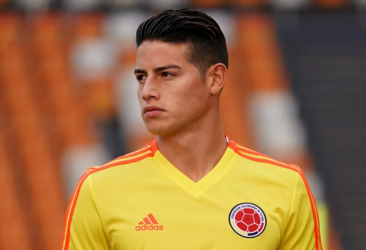 Xames Rodriges Kolumbiya millisində ən çox oyun keçirən iki futbolçudan biri olub