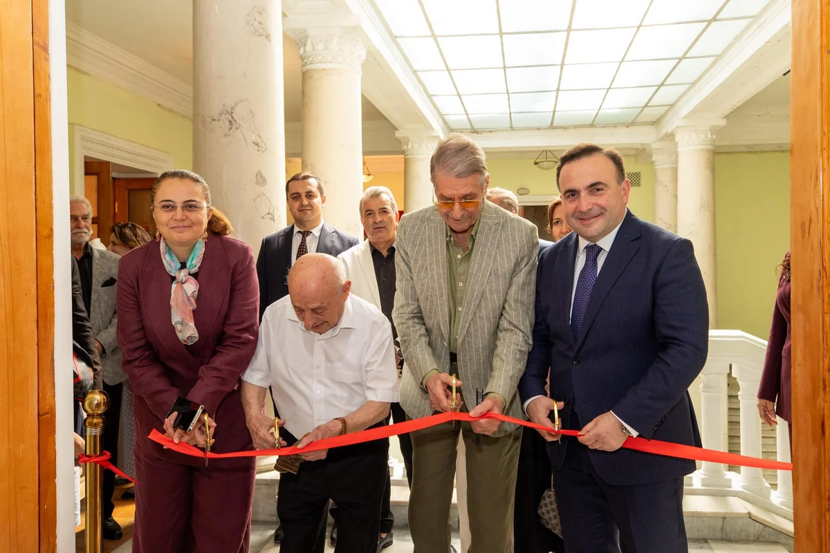BP Muzey Mərkəzi üçün müasir sərgi məkanının yaradılmasına dəstək olub