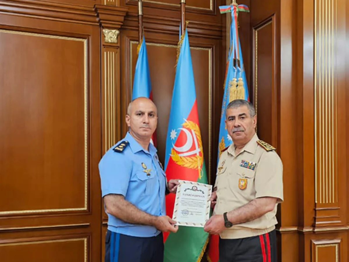 Zakir Hasanov awards Air Force and Special Forces Commanders