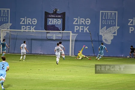 UEFA Konfrans Liqası: Zirə Torpedonun qapısından üçüncü topu keçirib - YENİLƏNİB-6