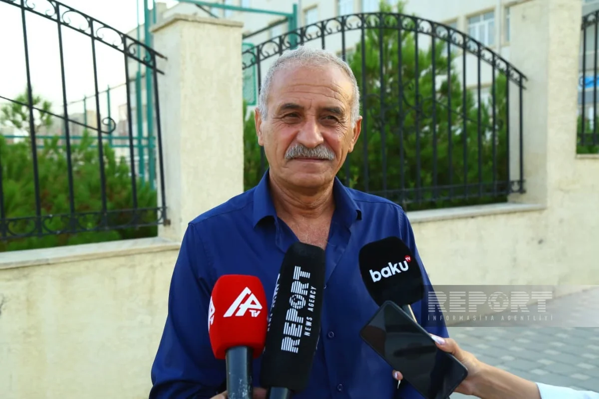 Keçmiş məcburi köçkün: 25 yaşında çıxdığım doğma Şuşaya nəvələrimlə qayıdıram
