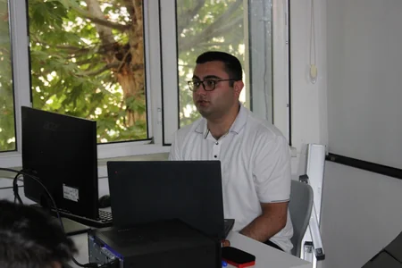 Cyber Summer School 2026nın iştirakçıları kibertəhlükəsizliyin əsas istiqamətləri barədə məlumatlandırılıb
