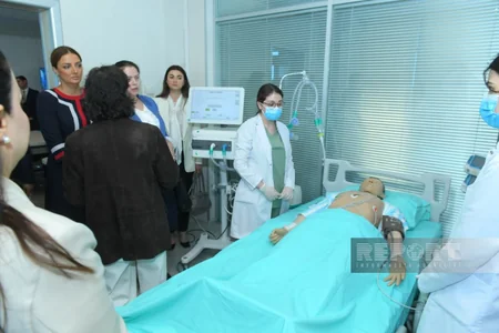Yeni Klinikada Tibbi Tədris - Simulyasiya Mərkəzinin açılışı olub