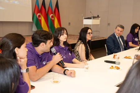 Almaniyada şəhid övladları üçün Əmanətə Sədaqət Yay Düşərgəsi keçirilib