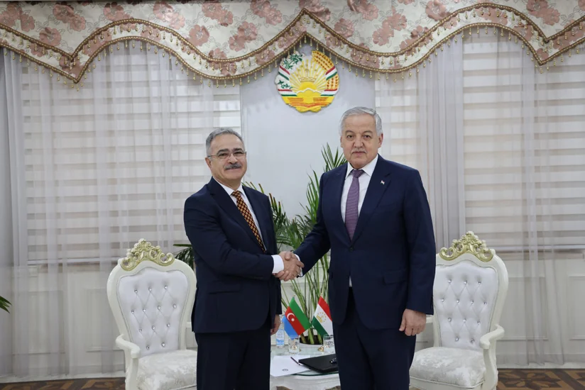 Düşənbə və Bakı ikitərəfli münasibətlərin müsbət dinamikasını qeyd edib