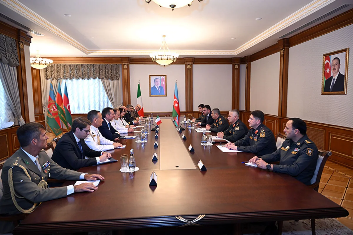 Azerbaijan and Italy discuss defense cooperation