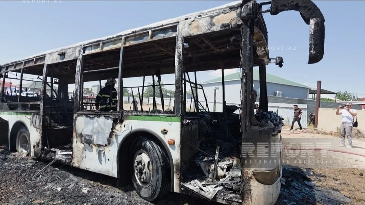Naxçıvanda avtobus yanıb