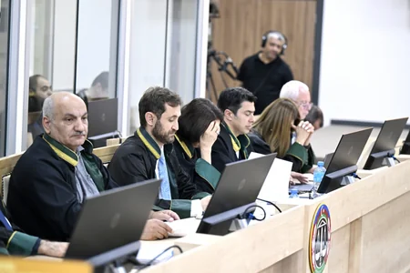 Ermənistan vətəndaşlarının şikayətləri üzrə apellyasiya məhkəməsi çıxışlarla davam etdirilib