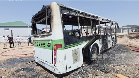Naxçıvanda avtobus yanıb