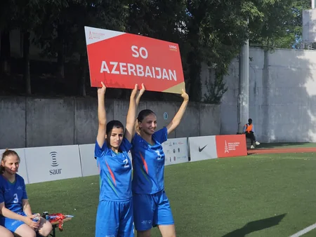 Azərbaycan millisi Parisdəki beynəlxalq turnirin finalına vəsiqə qazanıb