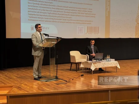 Qələbənin memarı: Cənab Ali Baş Komandan kitabının təqdimatı olub
